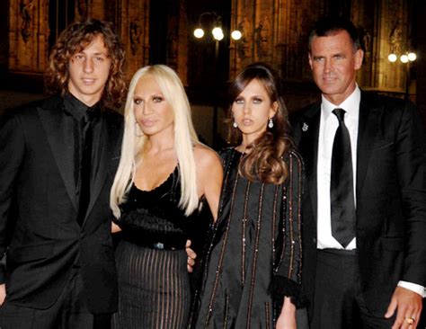 dorologi domna versace|donatella versace family.